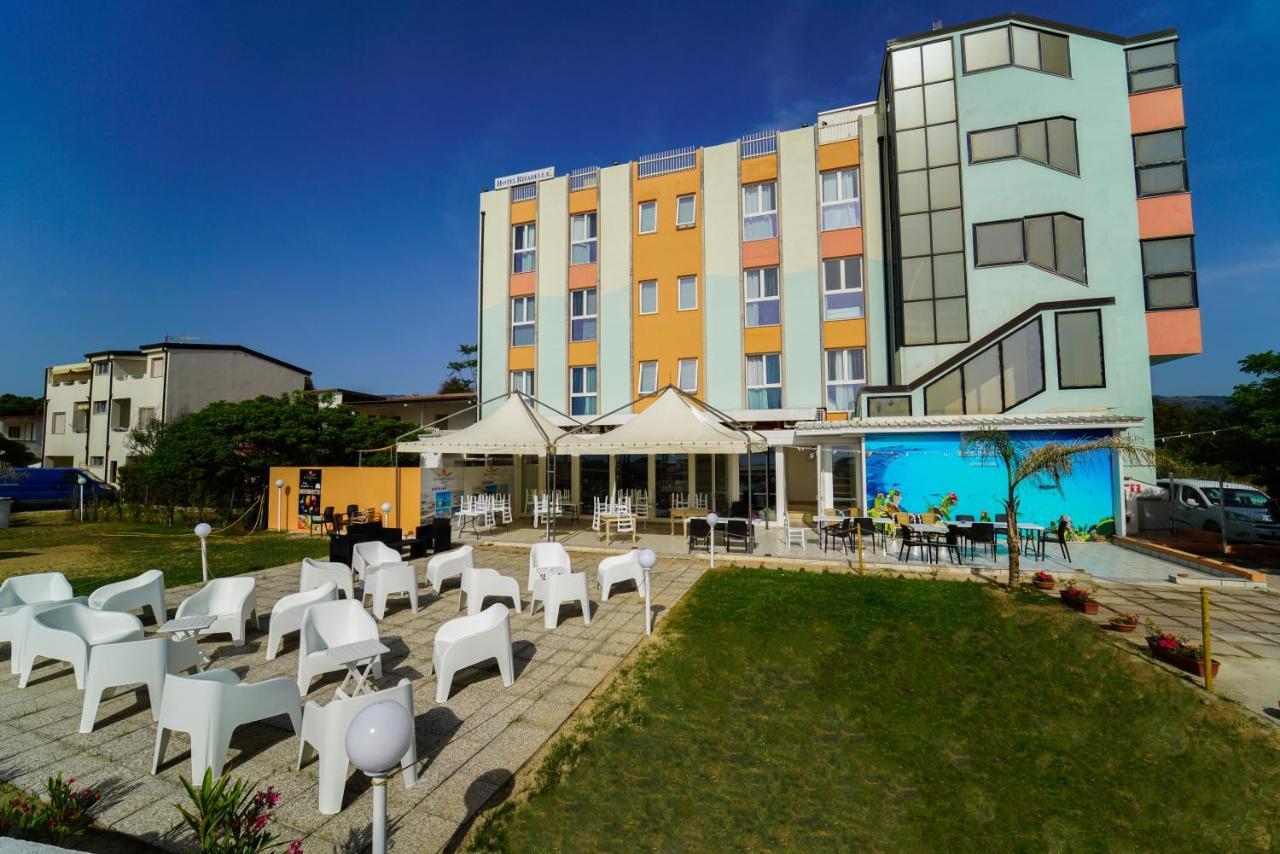 Hotel Rivabella ดาโวลิ ภายนอก รูปภาพ